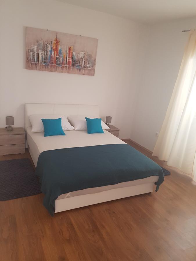 Apartment Lovmar Zadar Ngoại thất bức ảnh