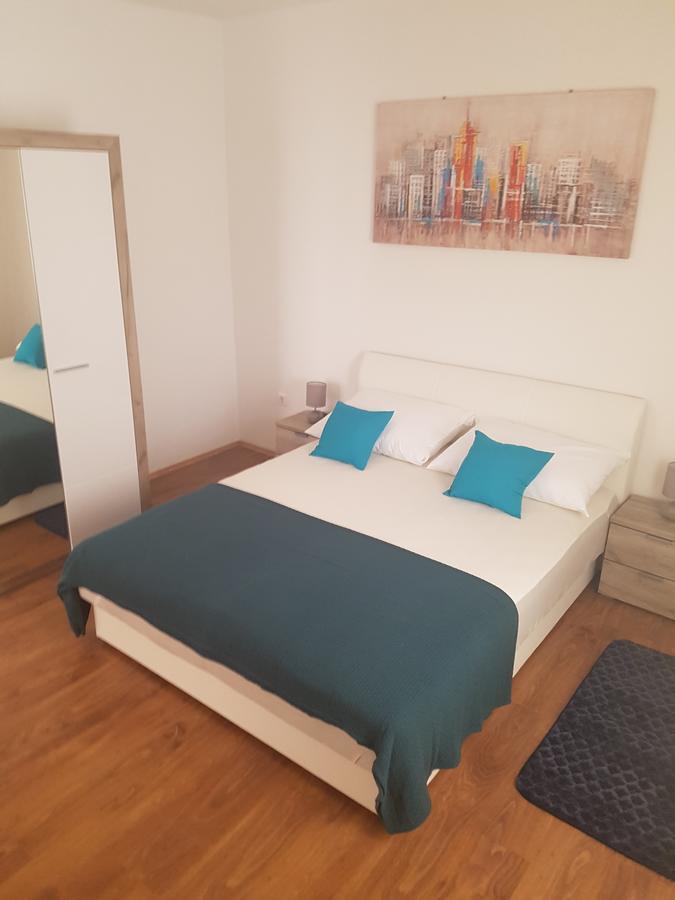 Apartment Lovmar Zadar Ngoại thất bức ảnh